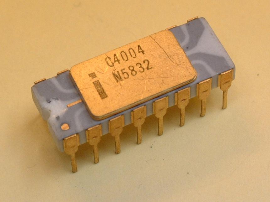 A circuit board

Description automatically generated